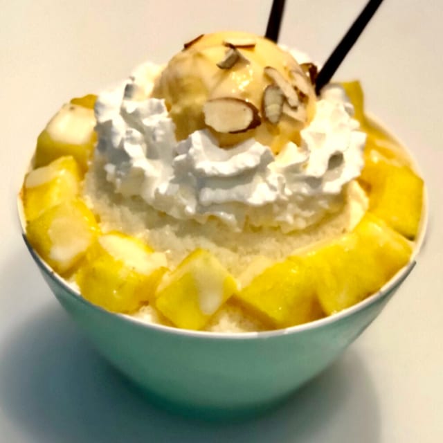 Pineapple Bingsu.